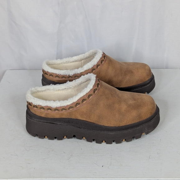 Skechers Y2K Chunky Shindig Cognac Faux Fur Slides Platform Mules - Picture 2 of 8